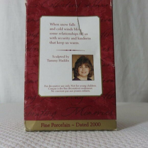 2000 Hallmark Warm Kindness Ornament Hugging Snowmen - Picture 6 of 6